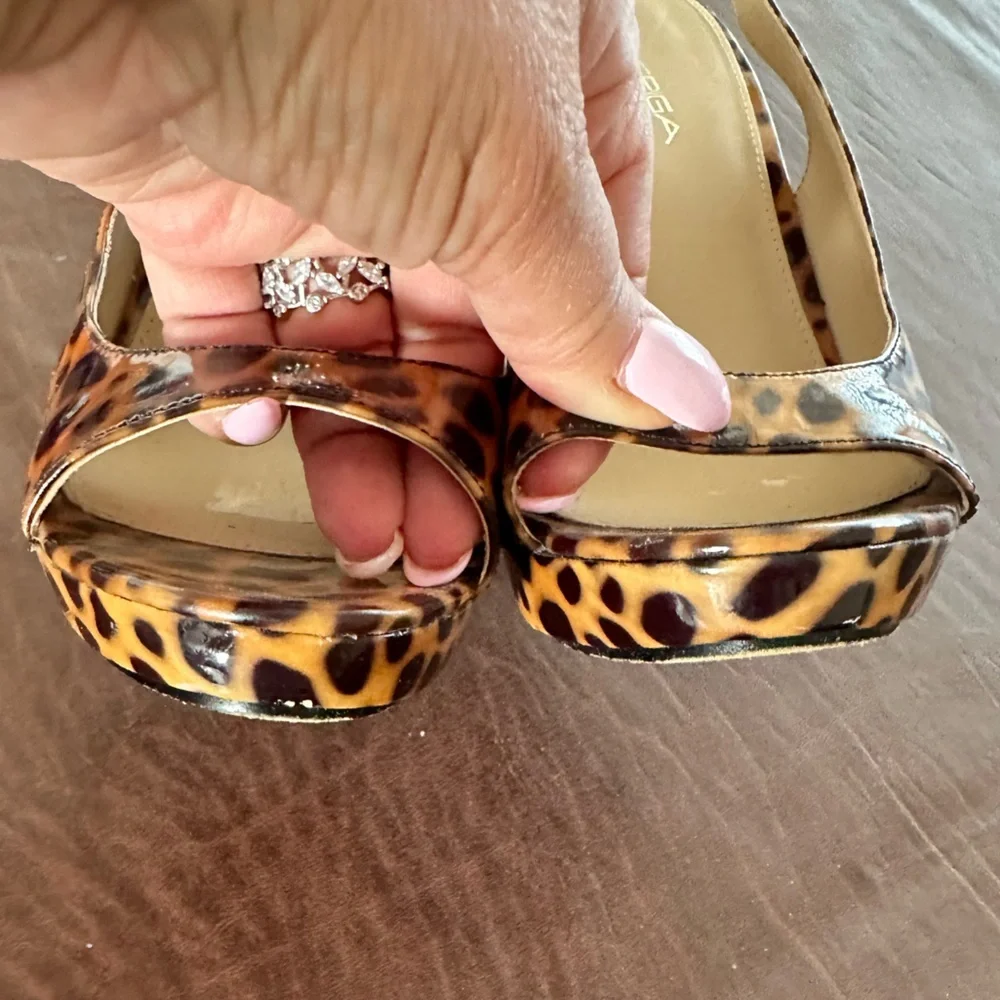 VIA SPIGA ANIMAL PRINT SLINGBACK STRAP PLATFORM STILETTOS SANDAL SHOES 8